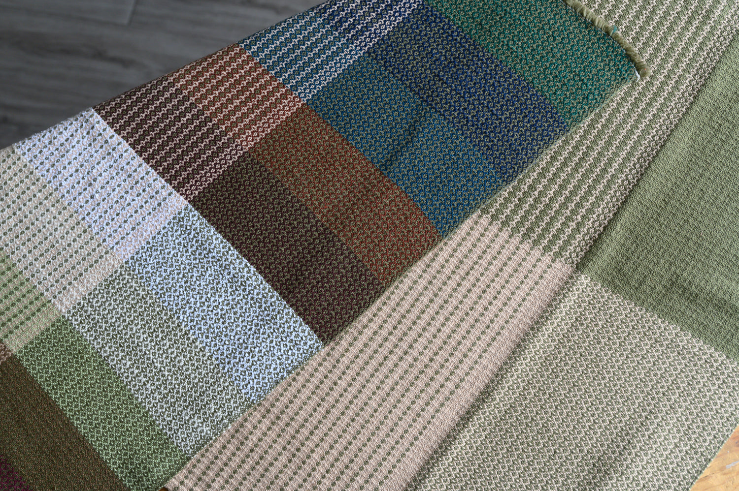 Quadrant Twill Tea Towels Kit: Wine