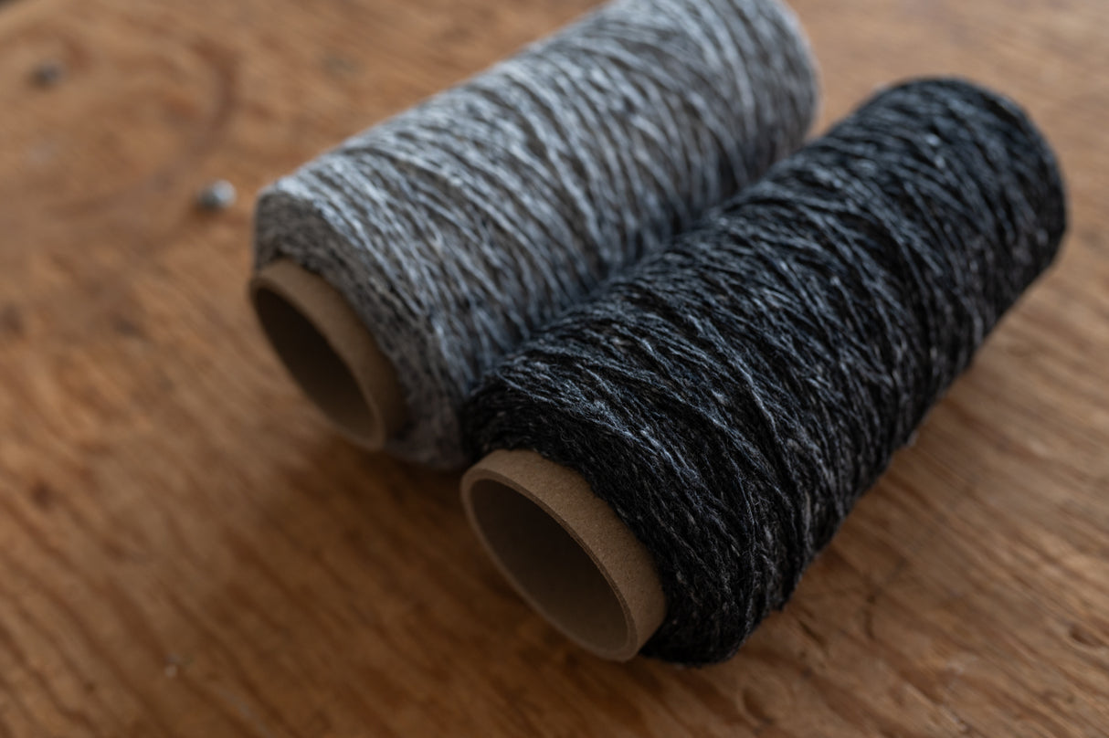 Silky Wool Fleck (65% Wool/15% Silk/10% Viscose/10% Polyamide)