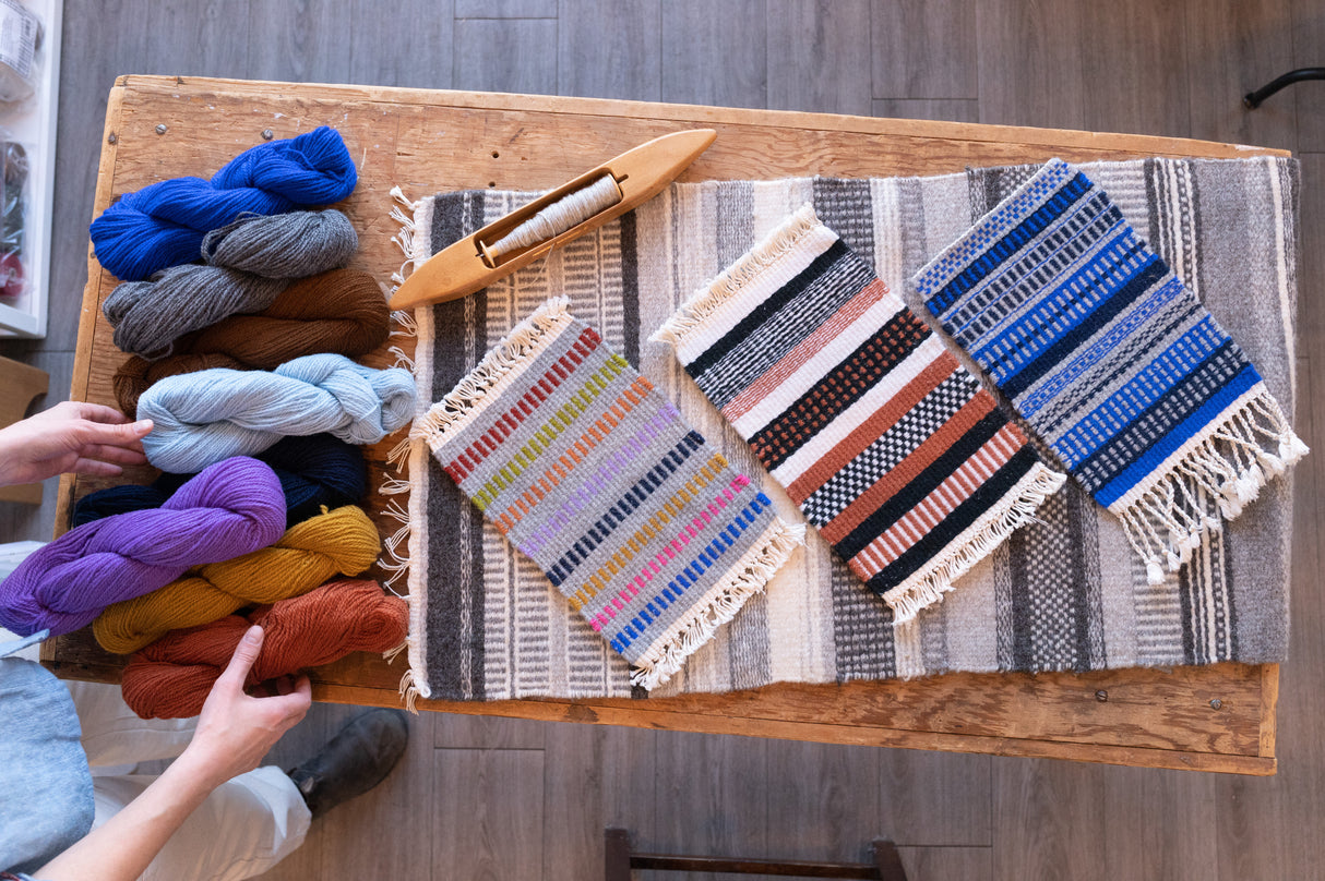 Weave a Throw Pillow: Nov 28 - 30