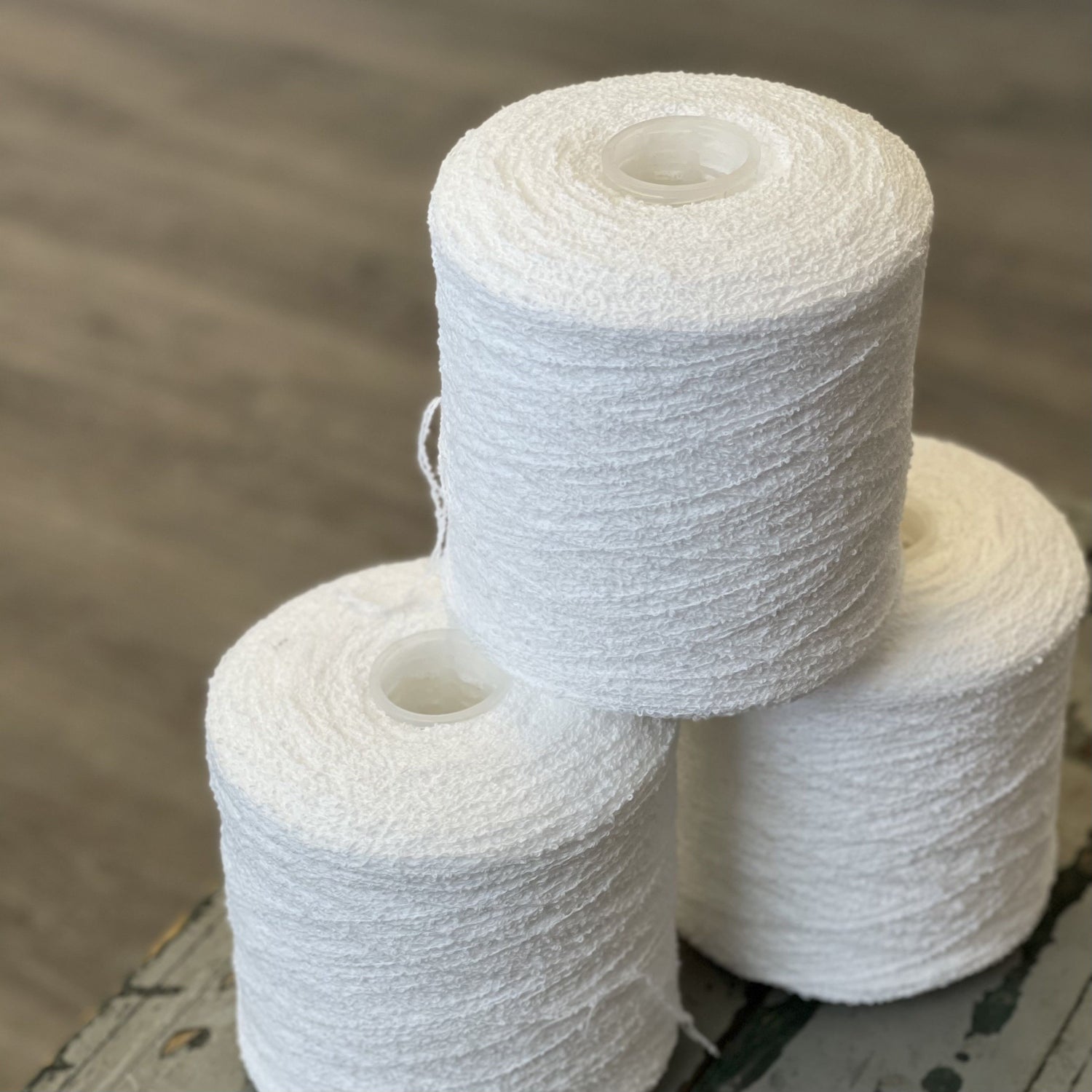 Cotton Boucle - 2 lb Cone Natural/White