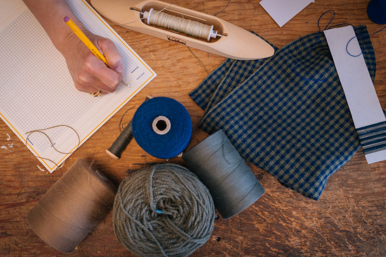 Learn to Weave on a Four Shaft Loom