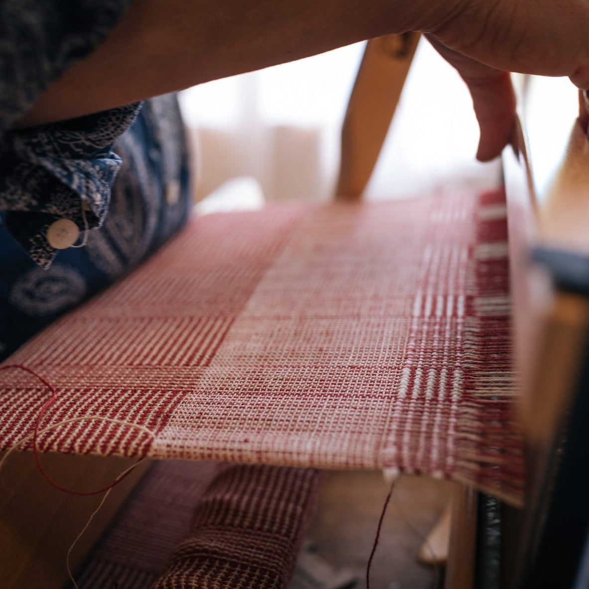 Weave a Log Cabin Tea Towel: One day beginner friendly (December dates)