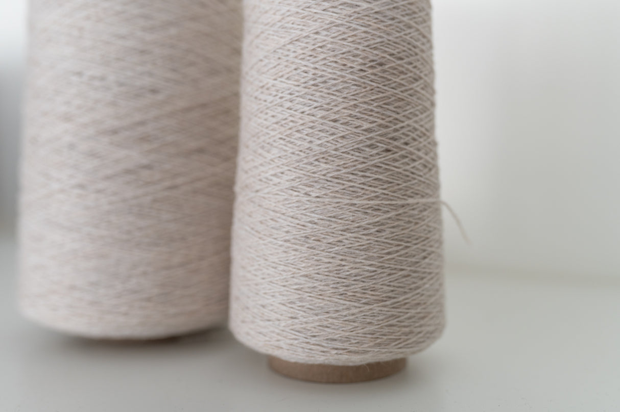 Cashmere Weft (90% Wool/10% Cashmere)