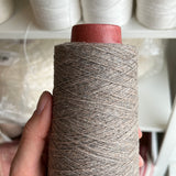 Wool/Cashmere Blend: 95% Extrafine Merino, 5% Cashmere (1000m)