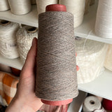 Wool/Cashmere Blend: 95% Extrafine Merino, 5% Cashmere (1000m)