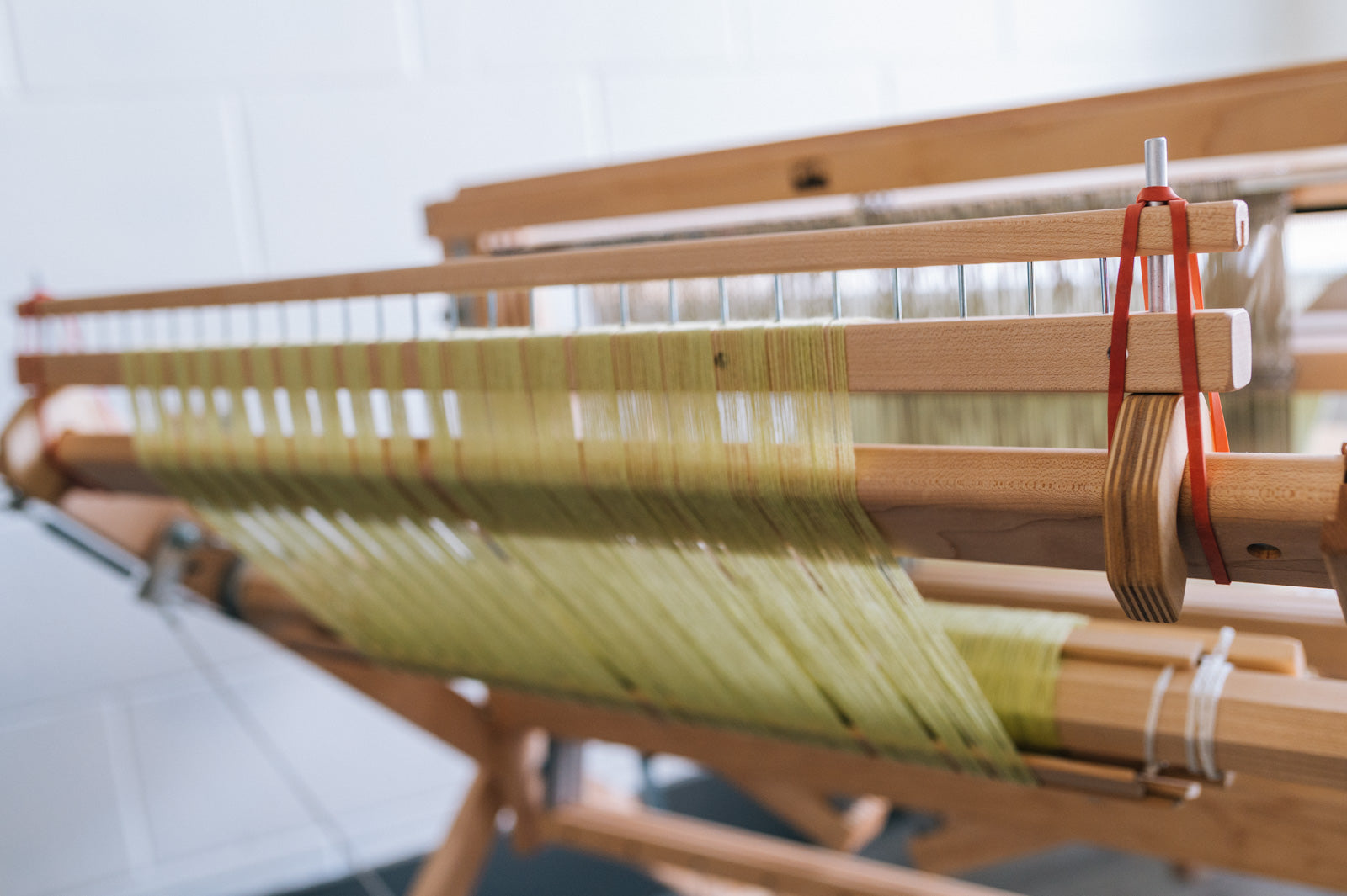 Looms & Weaving Equipment - Gist Yarn