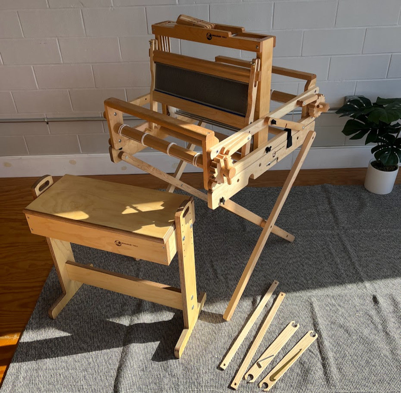 Norah 16" 8 Shaft Loom Package with Stand and Bench from Woolhouse Looms